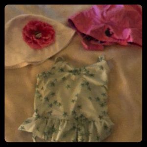 Toddler Girls swim suite and sun hats
